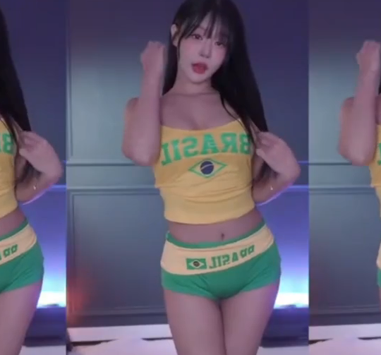 美女热舞慢摇视频，美女舞姿曼妙,超短裙慢摇点燃激情！(图1)