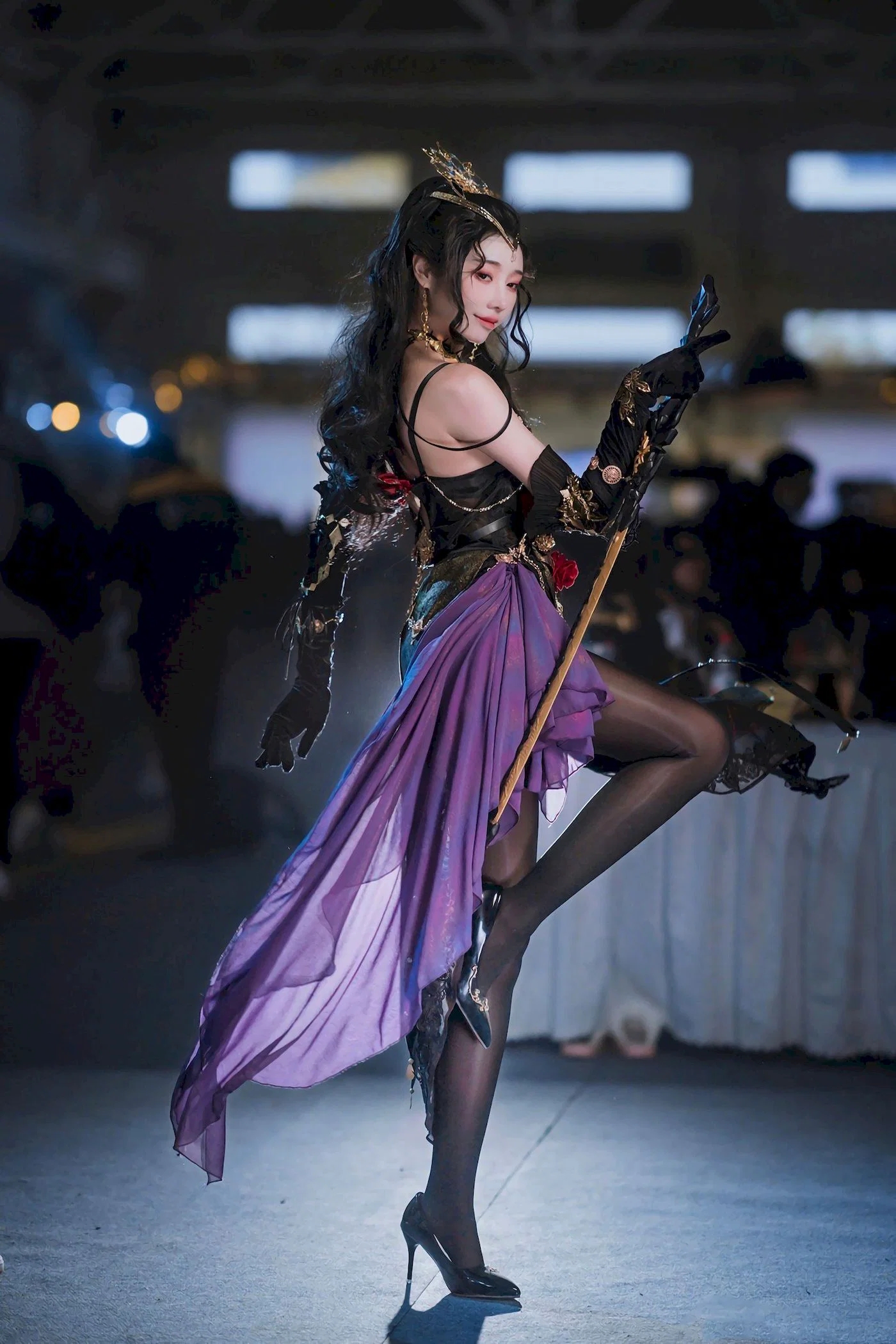 走路摇zly（Coser角色扮演家、动漫博主），性感cos美女写真