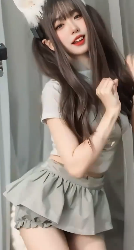 美女热舞,美女们合集视频活力魅力尽显！(图1)